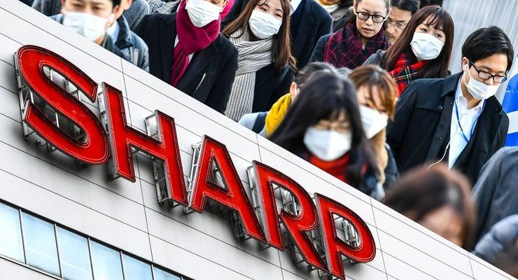Компания Sharp запускает производство масок для лица